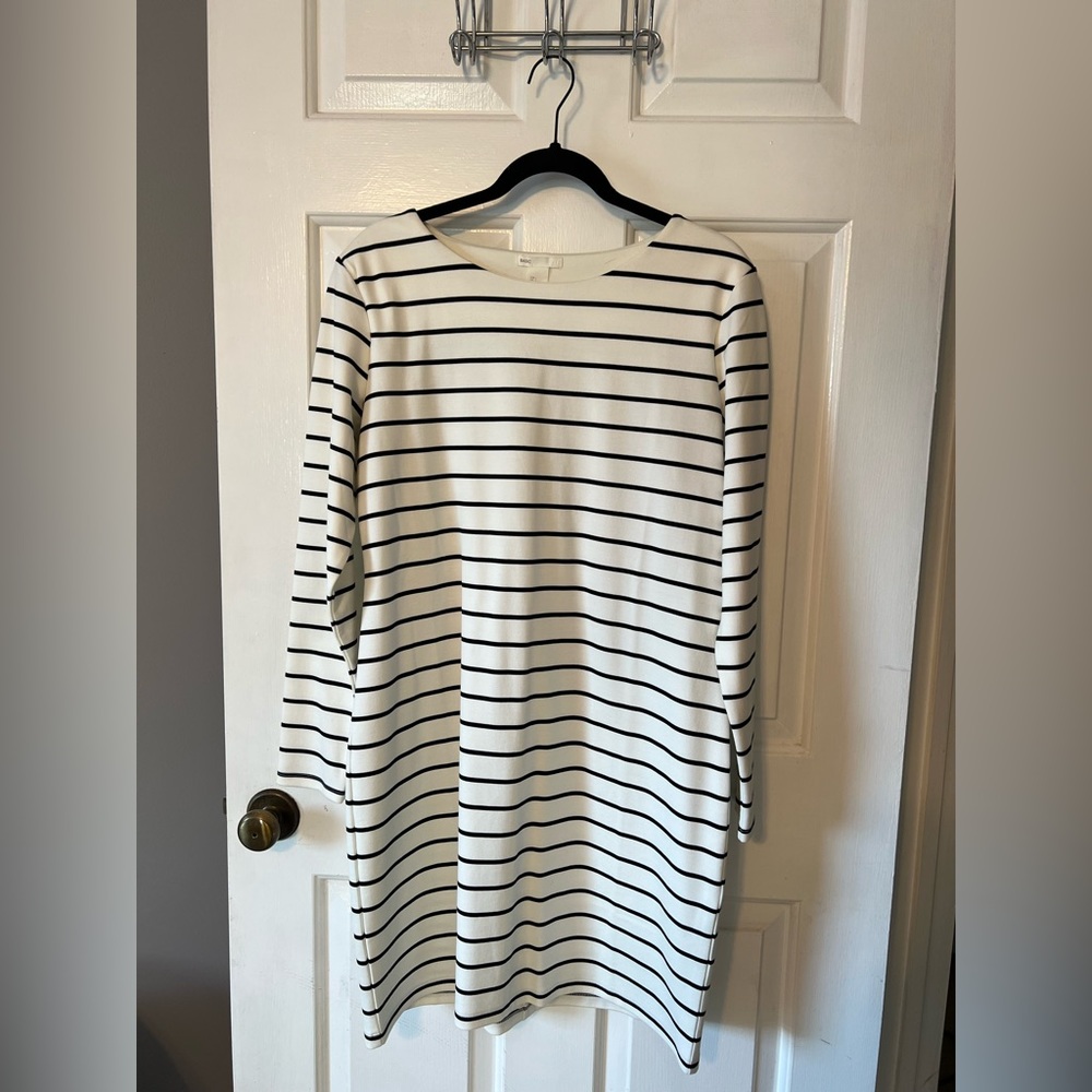 H&M Striped Long Sleeve Dress